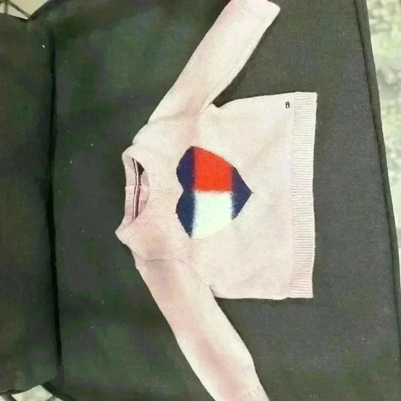 Tommy Hilfiger Baby Girl's Pink Sweater Size 12  Months - Picture 3 of 4